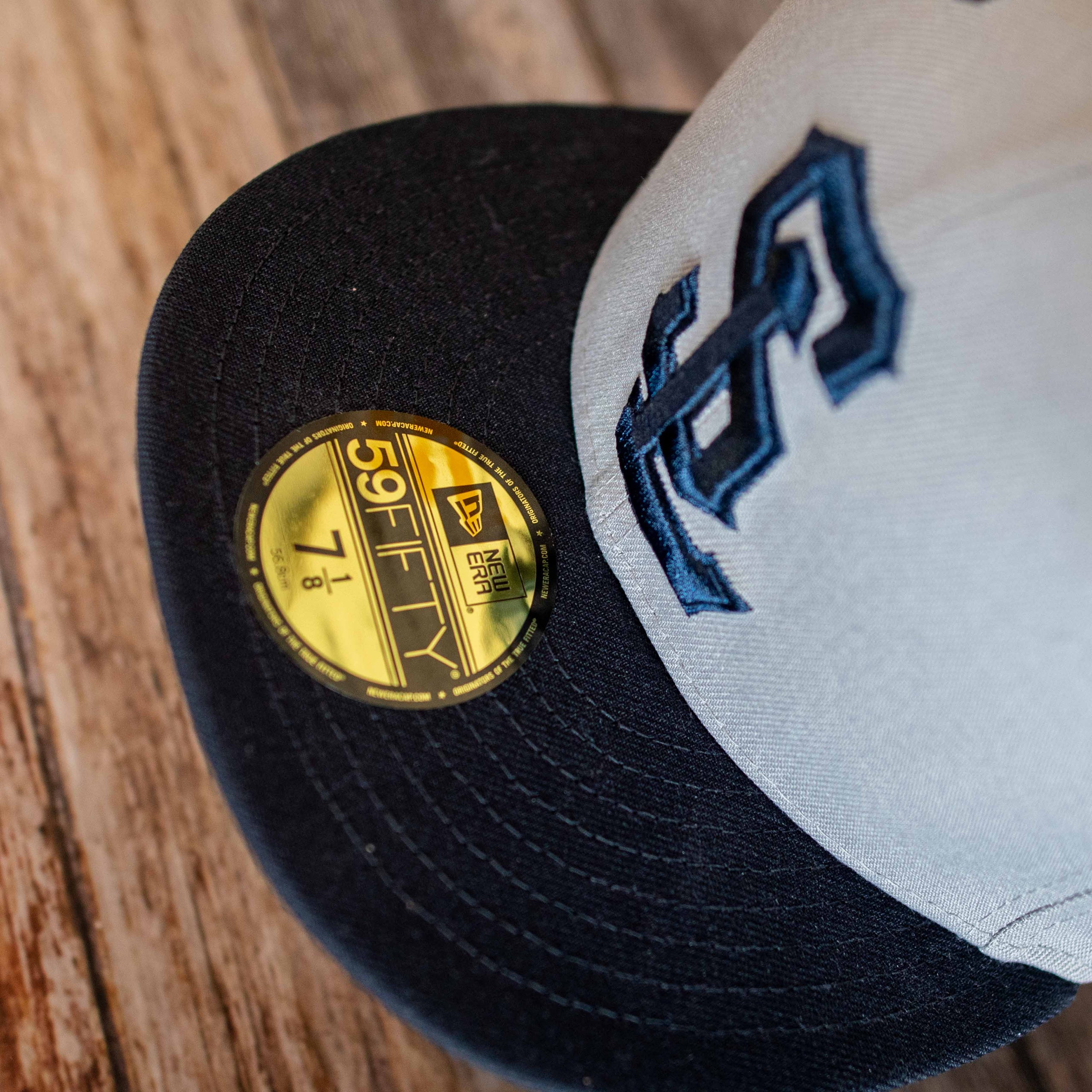 Grey brim hats new era deals
